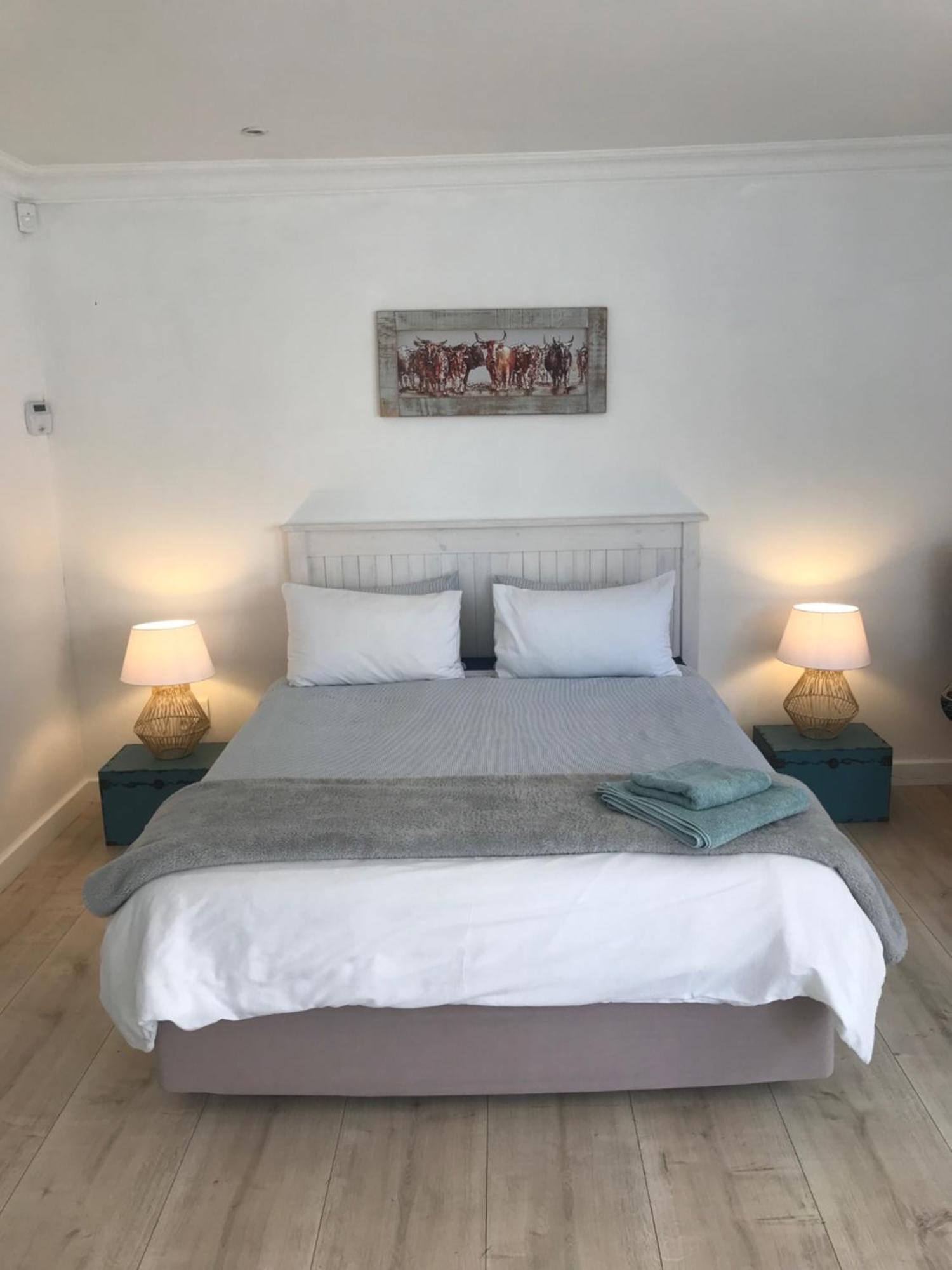 Sunset Beach Living Guesthouse Kapstaden Eksteriør billede
